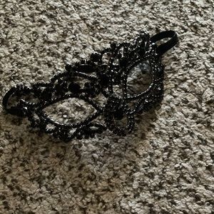 Masquerade mask